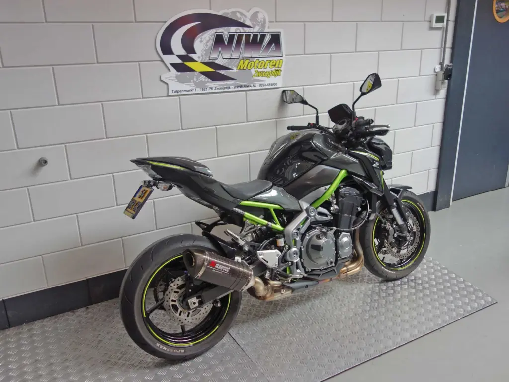 Gebruikte Kawasaki Z900 naked bike met 948cc motor uit 2018 bij NIWA Motoren