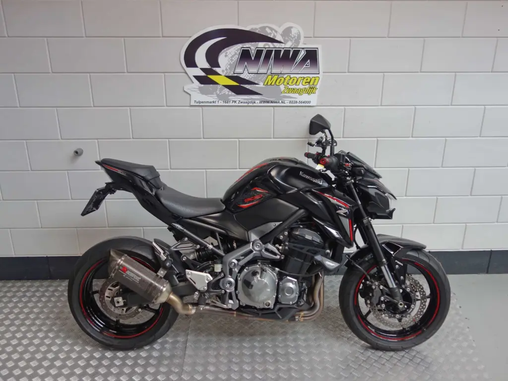 Gebruikte Kawasaki Z900 naked bike met 948cc motor uit 2018 bij NIWA Motoren