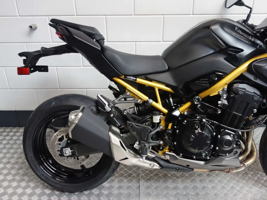 Nieuwe Kawasaki Z900 overig met cc motor uit 2026 bij NIWA Motoren