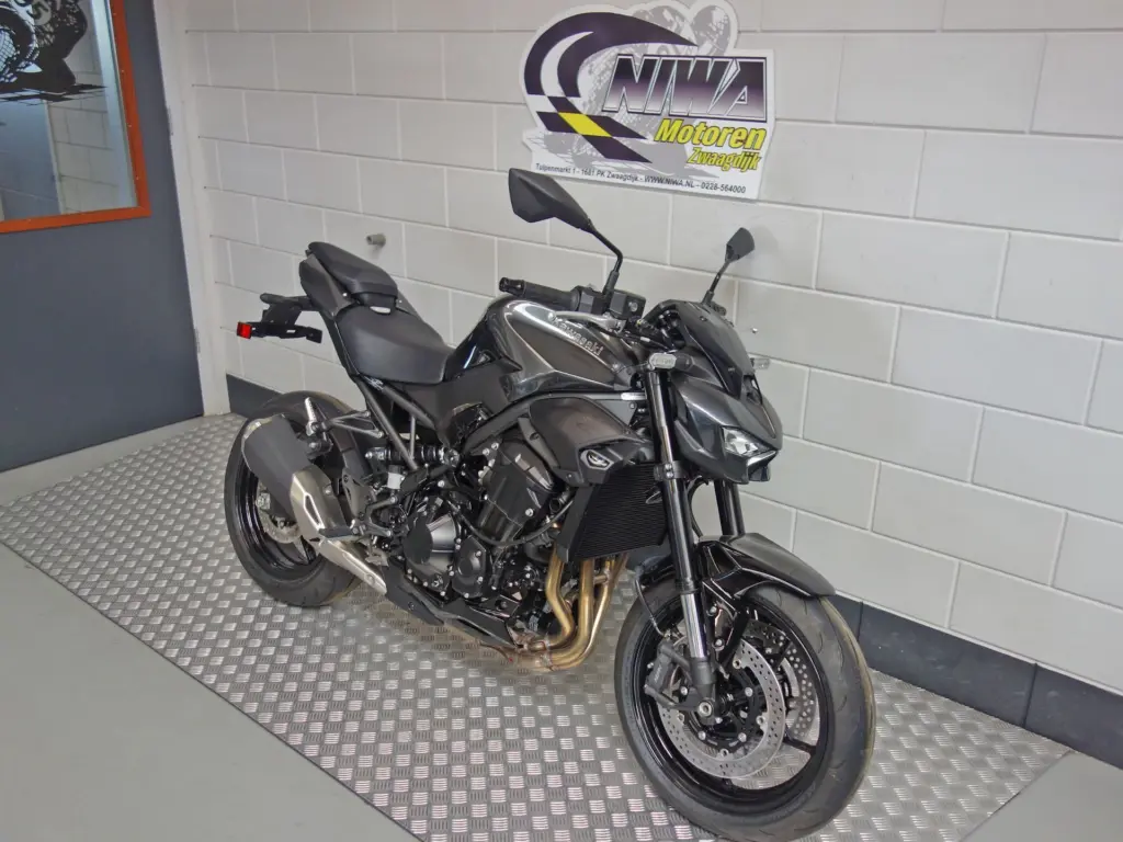Nieuwe Kawasaki Z900 naked bike met 949cc motor uit 2026 bij NIWA Motoren