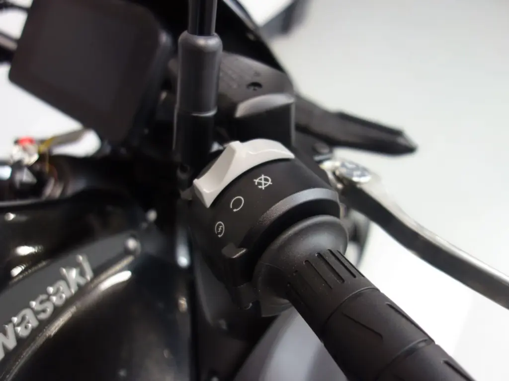 Nieuwe Kawasaki Z900 naked bike met 948cc motor uit 2026 bij NIWA Motoren