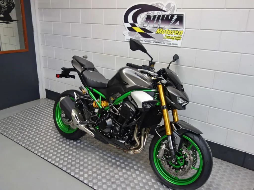 Nieuwe Kawasaki Z900 overig met cc motor uit 2026 bij NIWA Motoren