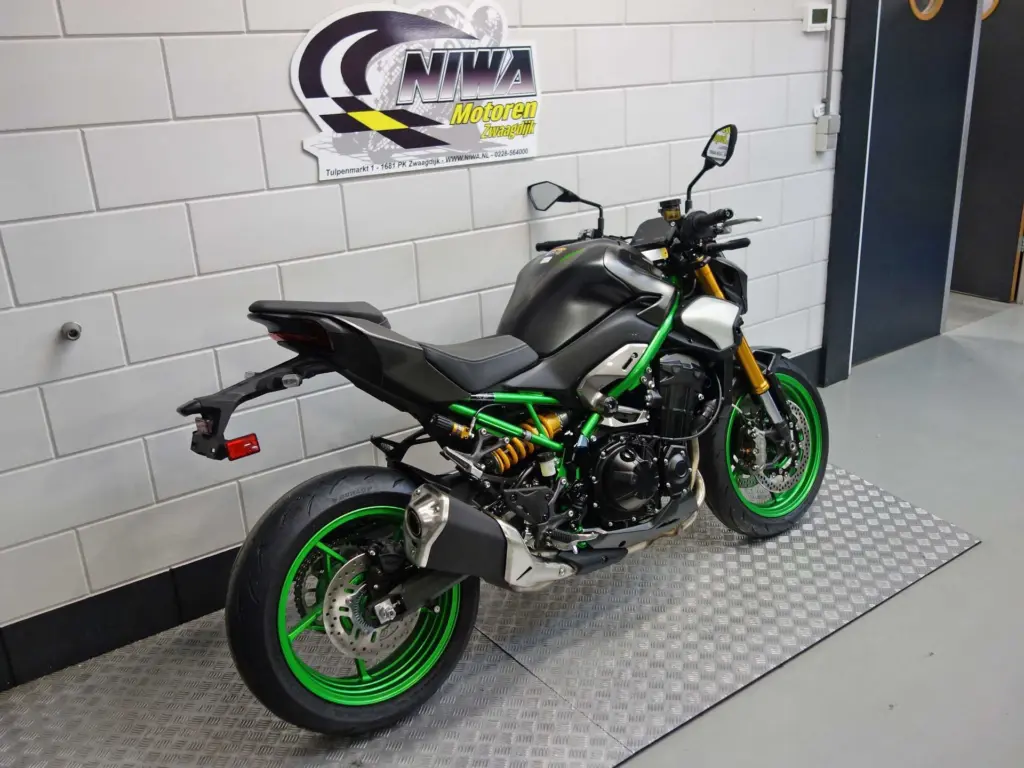 Nieuwe Kawasaki Z900 overig met cc motor uit 2026 bij NIWA Motoren
