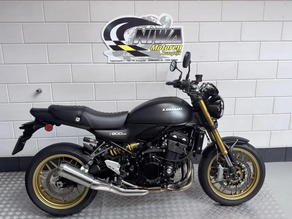 Gebruikte Kawasaki Z900RS naked bike met 948cc motor uit 2026 bij NIWA Motoren