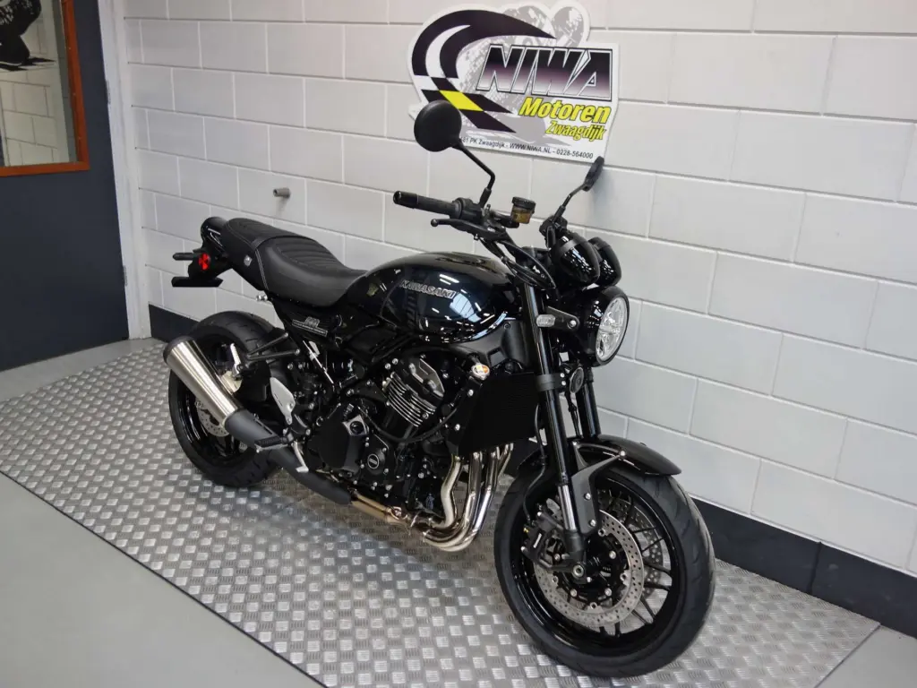 Nieuwe Kawasaki Z900RS naked bike met 948cc motor uit 2026 bij NIWA Motoren