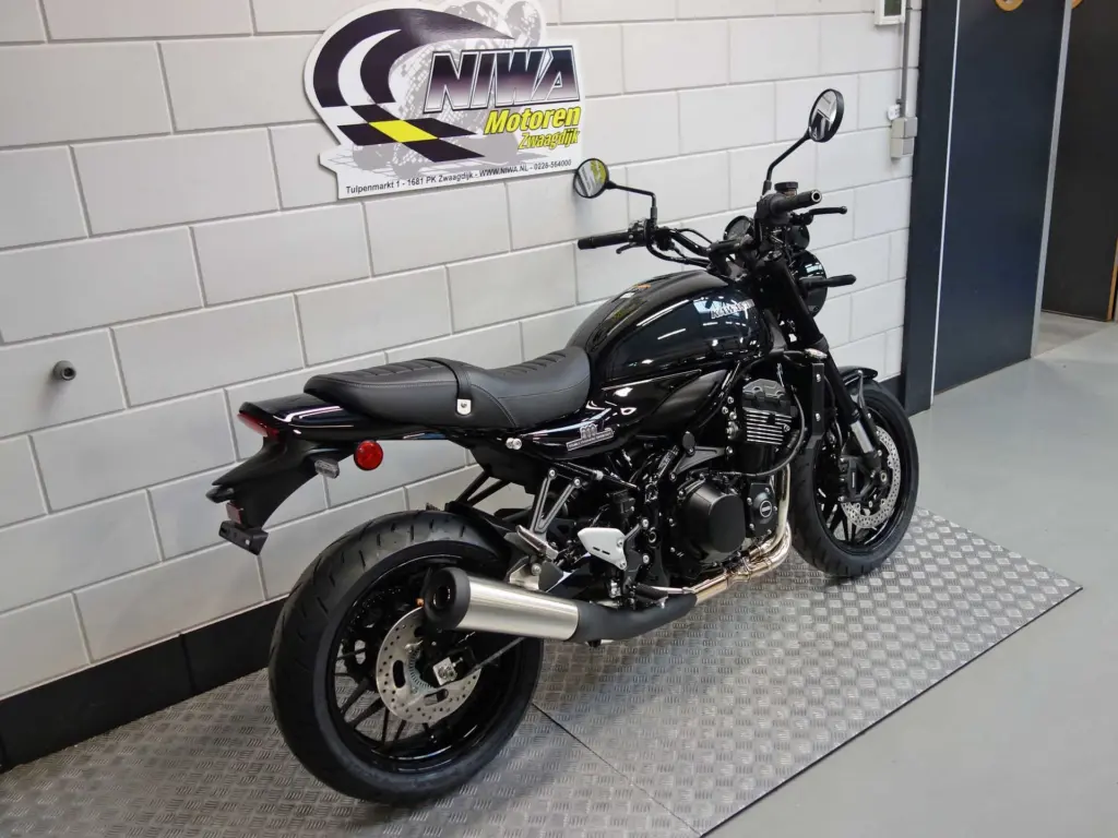 Nieuwe Kawasaki Z900RS naked bike met 948cc motor uit 2026 bij NIWA Motoren