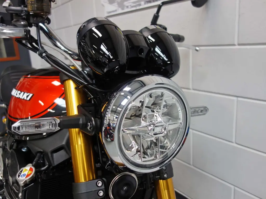 Nieuwe Kawasaki Z900RS naked bike met 948cc motor uit 2026 bij NIWA Motoren