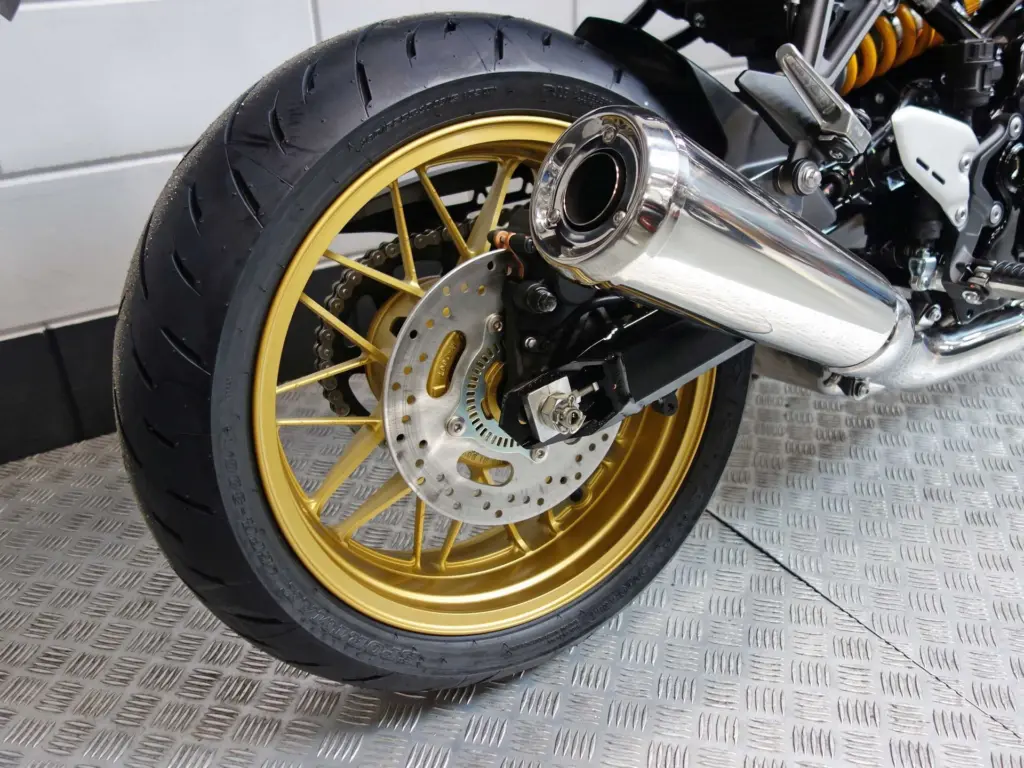 Nieuwe Kawasaki Z900RS naked bike met 948cc motor uit 2026 bij NIWA Motoren