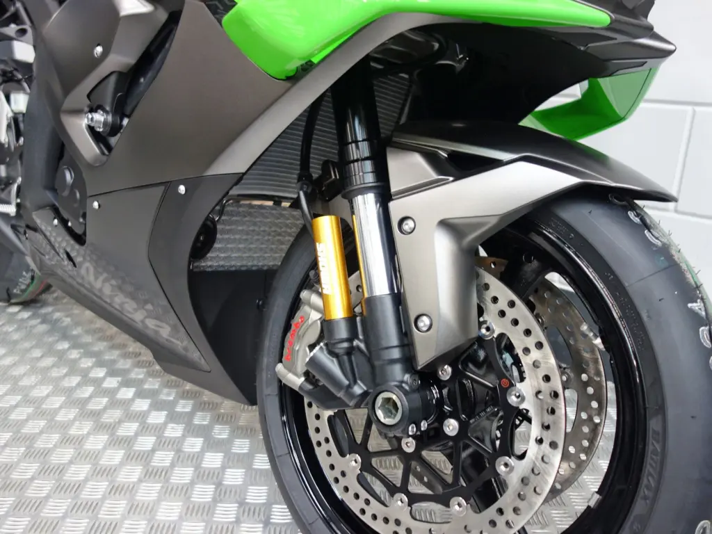 Nieuwe Kawasaki ZX-10 supersport met 998cc motor uit 2026 bij NIWA Motoren