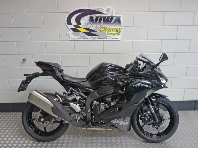 Nieuwe Kawasaki ZX-10 supersport met 998cc motor uit 2026 bij NIWA Motoren
