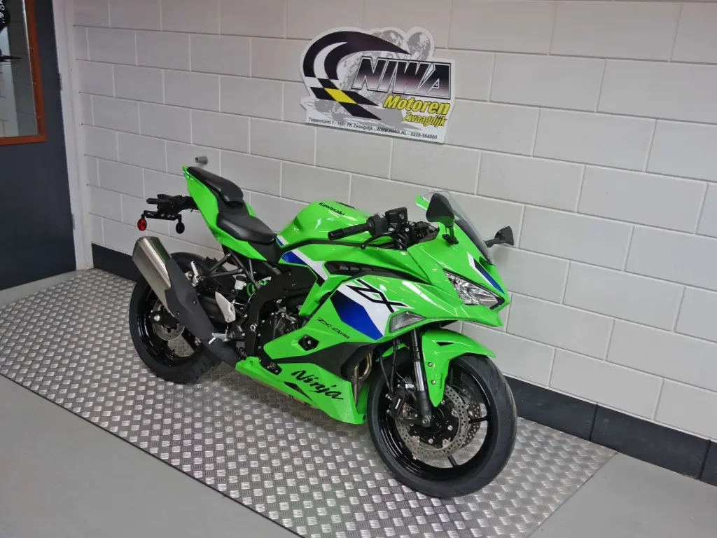 Nieuwe Kawasaki ZX-4 supersport met 399cc motor uit 2026 bij NIWA Motoren