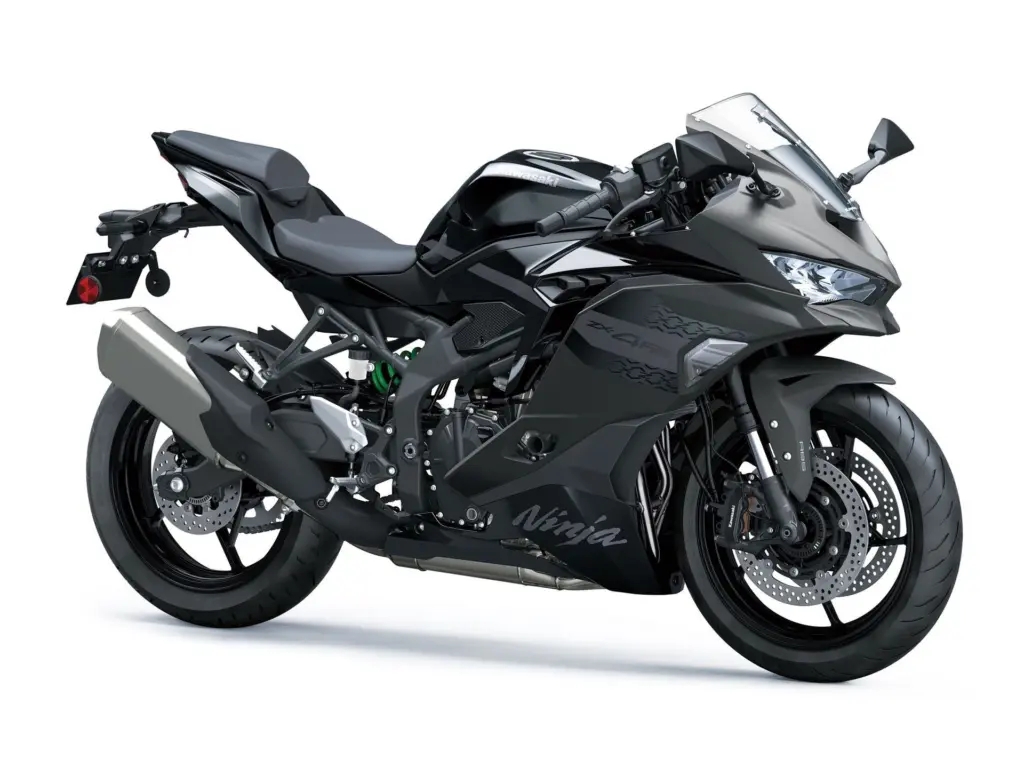 Nieuwe Kawasaki ZX-4 supersport met 399cc motor uit 2026 bij NIWA Motoren