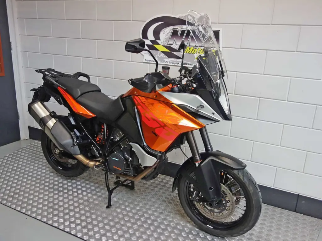 Gebruikte KTM 1190 tour met 1195cc motor uit 2013 bij NIWA Motoren