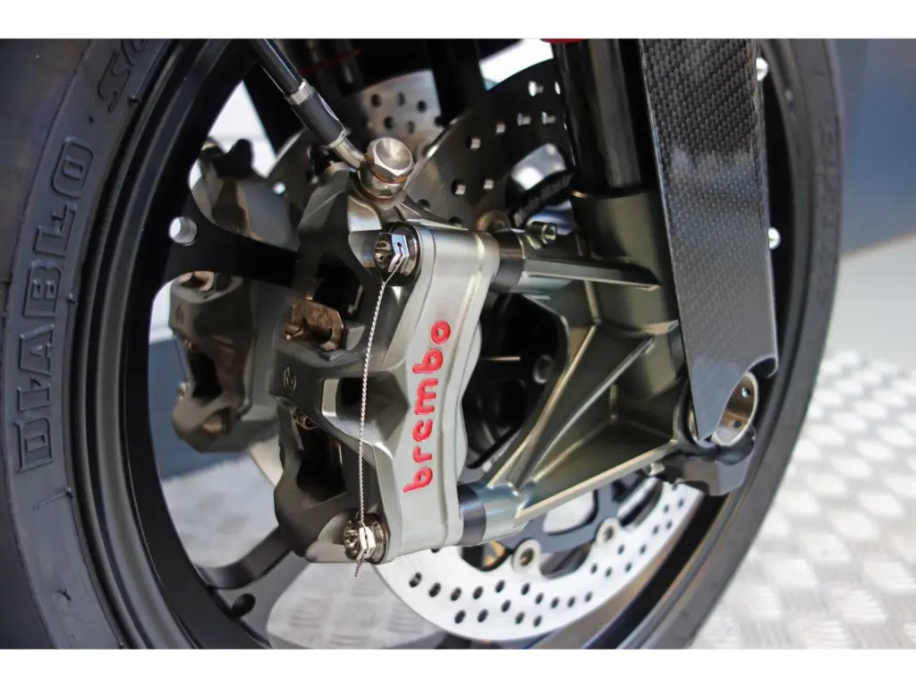 Nieuwe supersport met 890cc motor uit 2025 bij NIWA Motoren