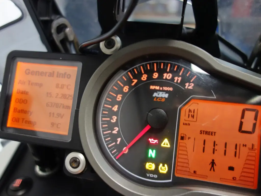 Gebruikte KTM 1190 tour met 1195cc motor uit 2013 bij NIWA Motoren