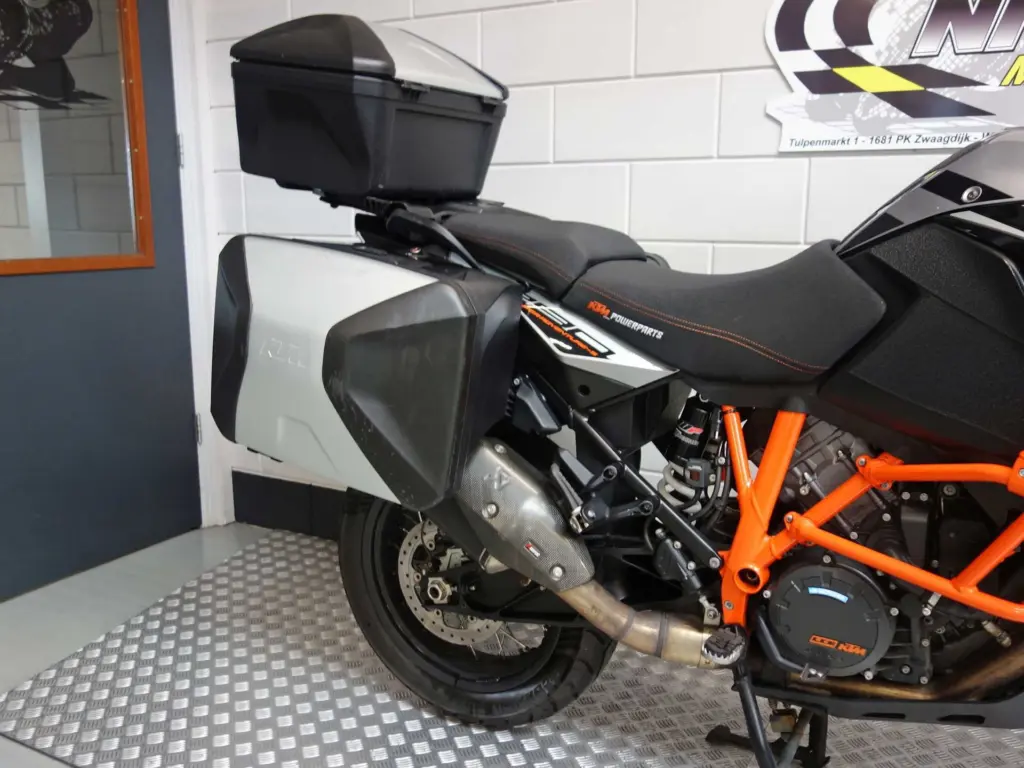 Gebruikte KTM 1290 all-road met 1301cc motor uit 2018 bij NIWA Motoren
