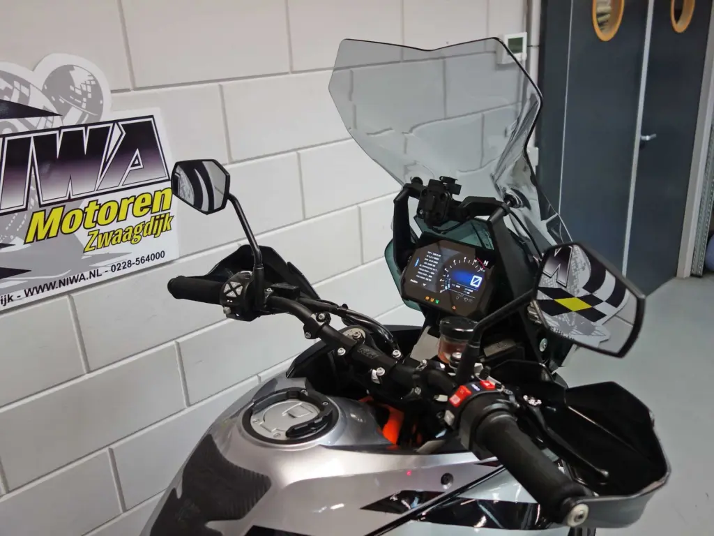 Gebruikte KTM 1290 all-road met 1301cc motor uit 2018 bij NIWA Motoren