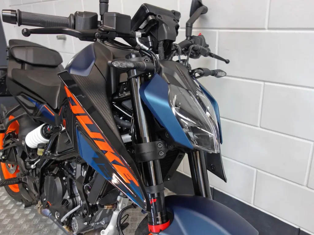 Nieuwe KTM 125 naked bike met 125cc motor uit 2026 bij NIWA Motoren