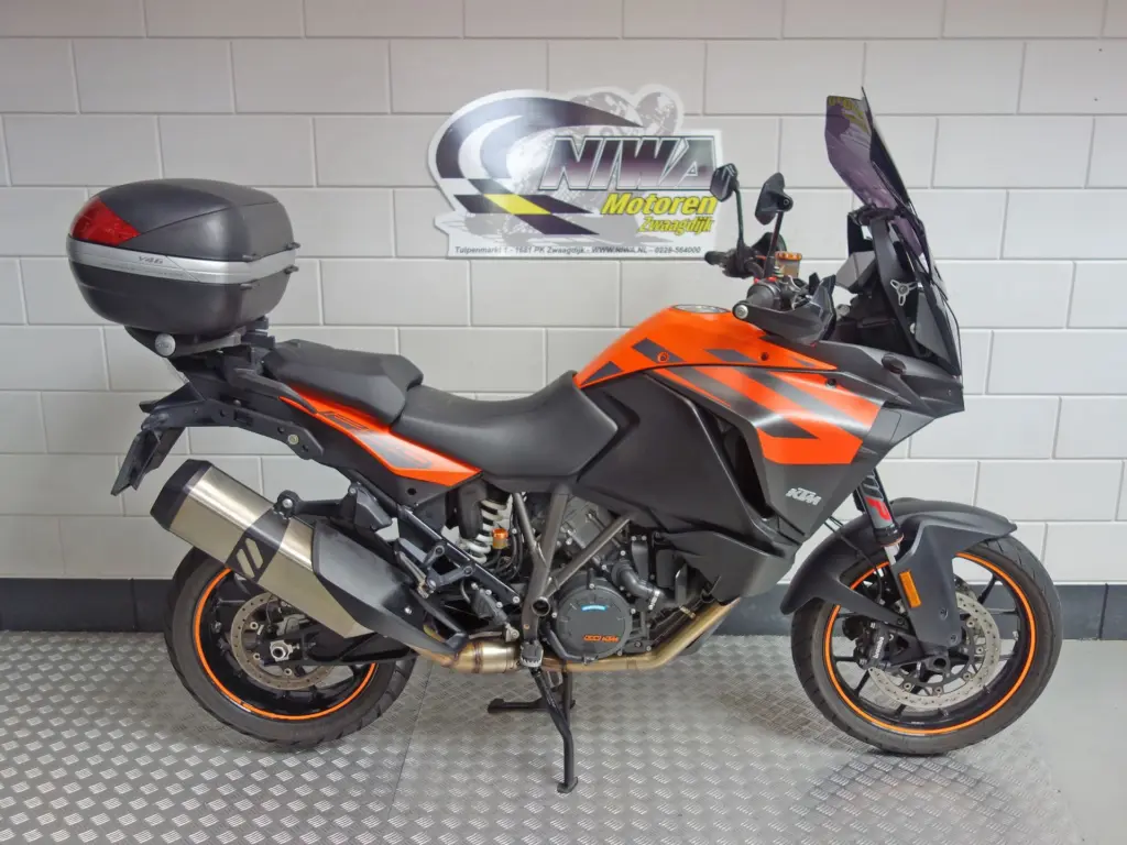Gebruikte KTM 1290 all-road met 1301cc motor uit 2019 bij NIWA Motoren