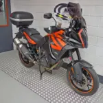 Gebruikte KTM 1290 Super Adventure all-road met 1301cc motor uit 2019 bij NIWA Motoren