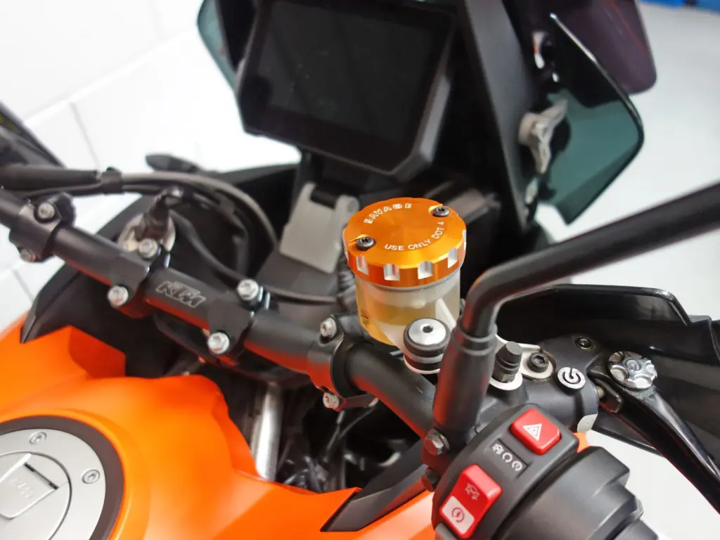 Gebruikte KTM 1290 all-road met 1301cc motor uit 2019 bij NIWA Motoren