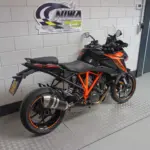 Gebruikte KTM 1290 Super Duke tour met 1301cc motor uit 2019 bij NIWA Motoren
