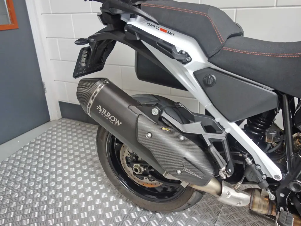 Gebruikte KTM 1290 all-road met 1301cc motor uit 2024 bij NIWA Motoren
