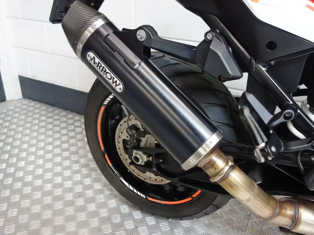 Gebruikte KTM 1290 all-road met 1301cc motor uit 2018 bij NIWA Motoren