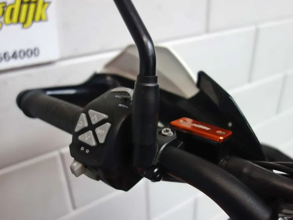 Gebruikte KTM 1290 all-road met 1301cc motor uit 2018 bij NIWA Motoren