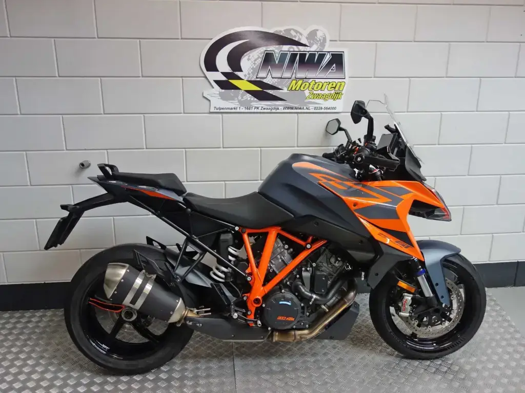 Gebruikte KTM 1290 tour met 1301cc motor uit 2024 bij NIWA Motoren