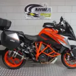 Gebruikte KTM 1290 Super Duke tour met 1301cc motor uit 2019 bij NIWA Motoren