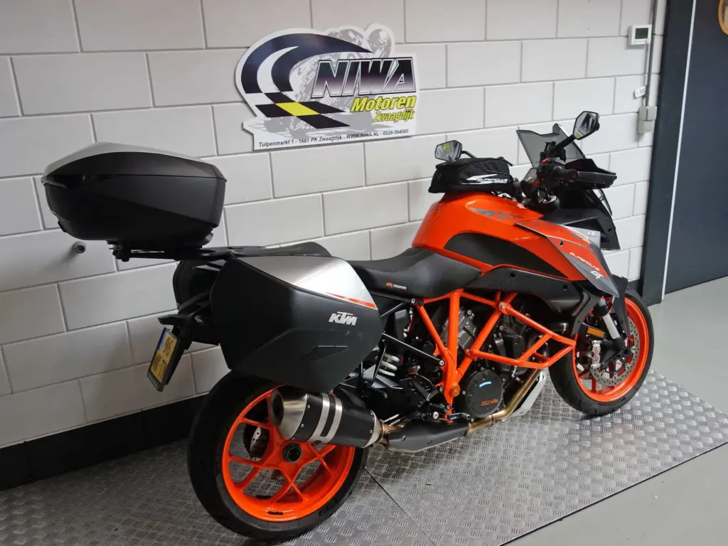 Gebruikte KTM 1290 tour met 1301cc motor uit 2019 bij NIWA Motoren