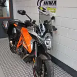 Gebruikte KTM 1290 Super Duke tour met 1301cc motor uit 2017 bij NIWA Motoren