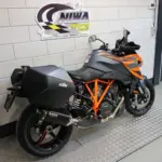 Nieuwe KTM 1290 Super Duke tour met 1301cc motor uit 2024 bij NIWA Motoren