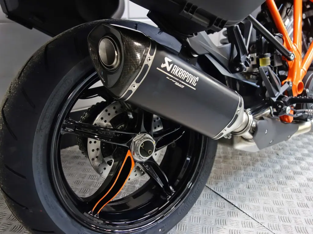 Nieuwe KTM 1290 tour met 1301cc motor uit 2024 bij NIWA Motoren