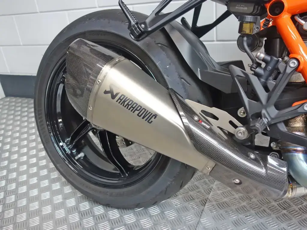 Gebruikte KTM 1390 naked bike met 1350cc motor uit 2026 bij NIWA Motoren