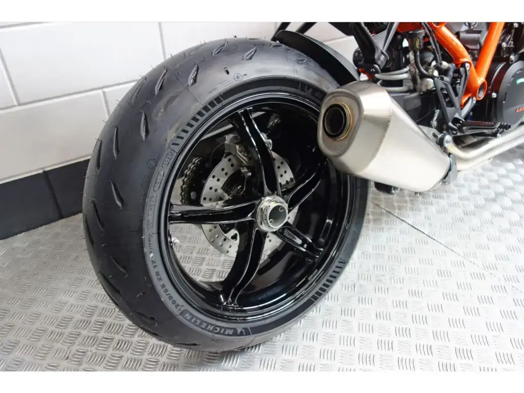 Nieuwe KTM 1390 overig met 1350cc motor uit 2026 bij NIWA Motoren