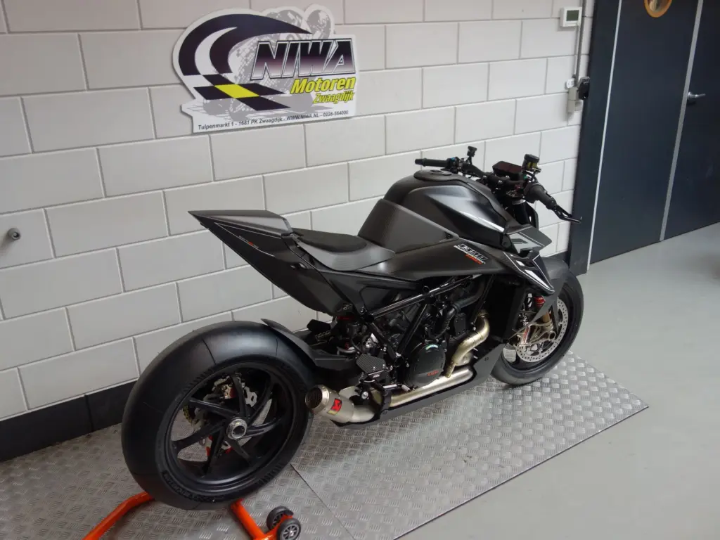 Nieuwe KTM 1390 naked bike met 1350cc motor uit 2026 bij NIWA Motoren