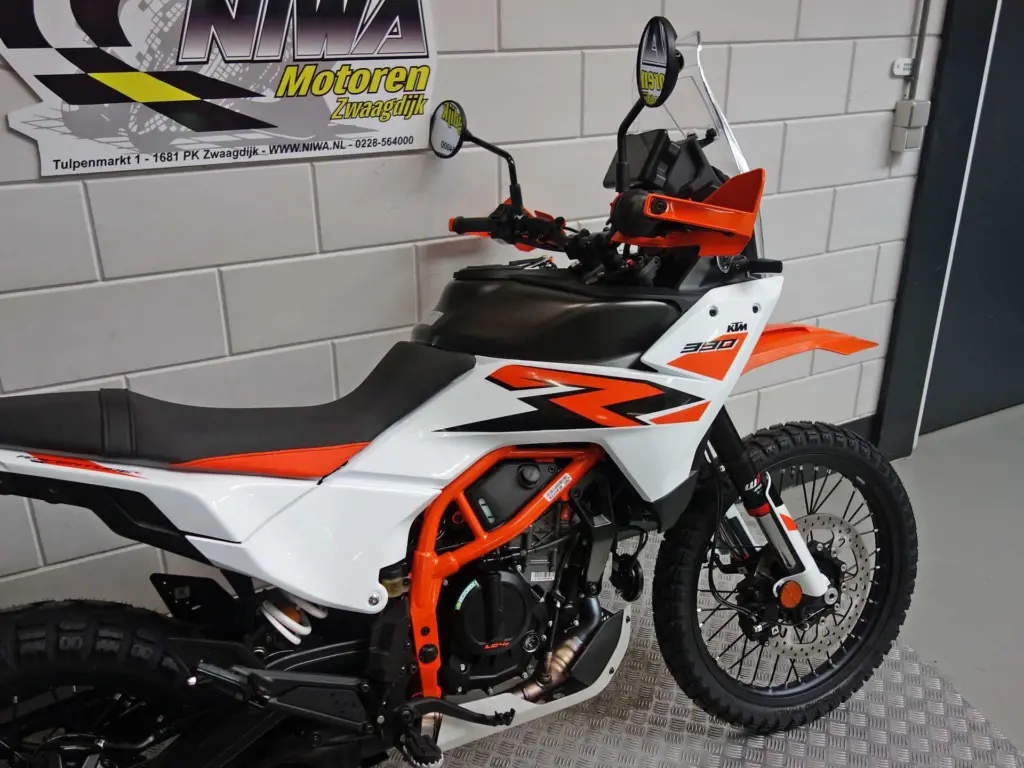 Nieuwe KTM 390 tour met 390cc motor uit 2026 bij NIWA Motoren