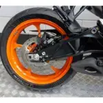 Nieuwe KTM 390 Duke naked bike met 373cc motor uit 2025 bij NIWA Motoren
