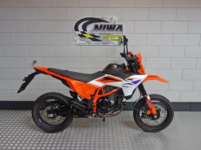 Nieuwe KTM 690 supermotard met 692cc motor uit 2026 bij NIWA Motoren