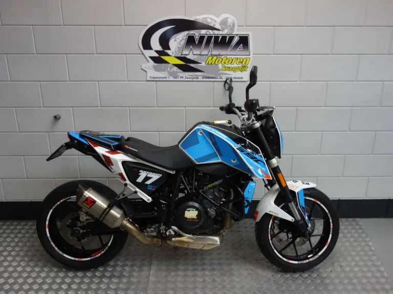 KTM 690 Duke ABS bij NIWA Motoren