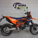 Nieuwe KTM 690 SMC supermotard met 692cc motor uit 2026 bij NIWA Motoren