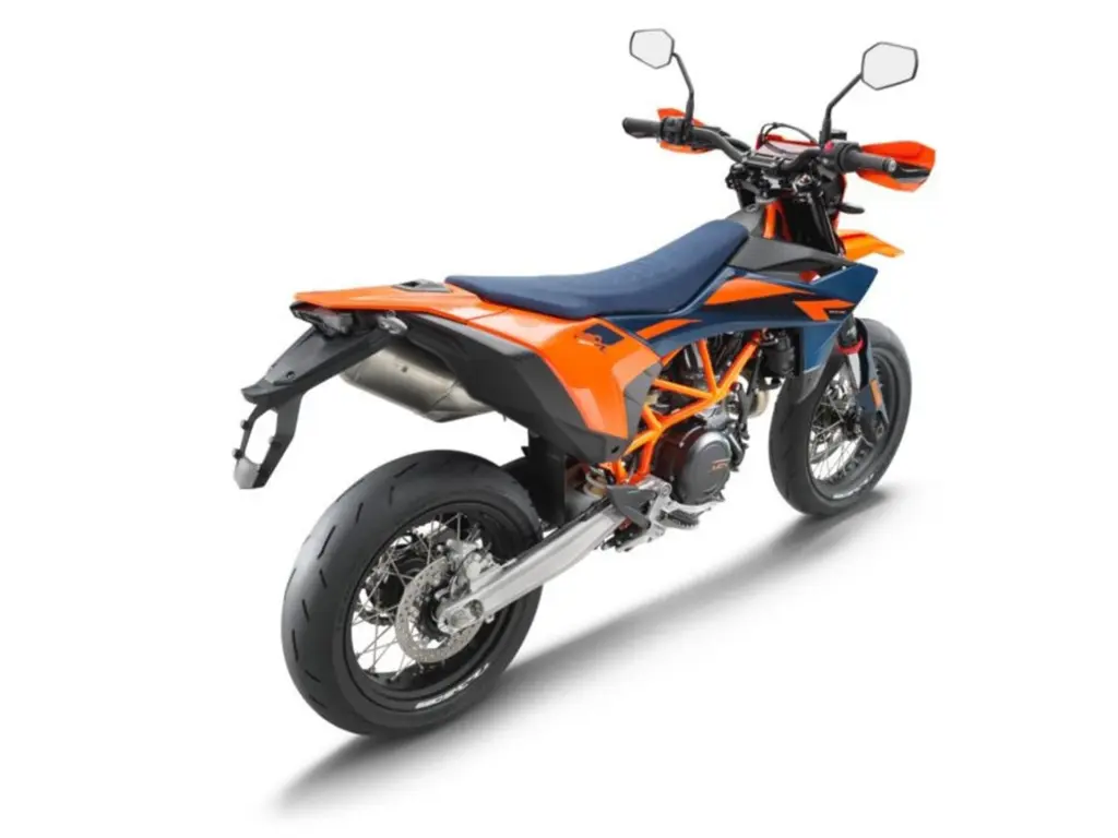Nieuwe KTM 690 supermotard met 692cc motor uit 2026 bij NIWA Motoren