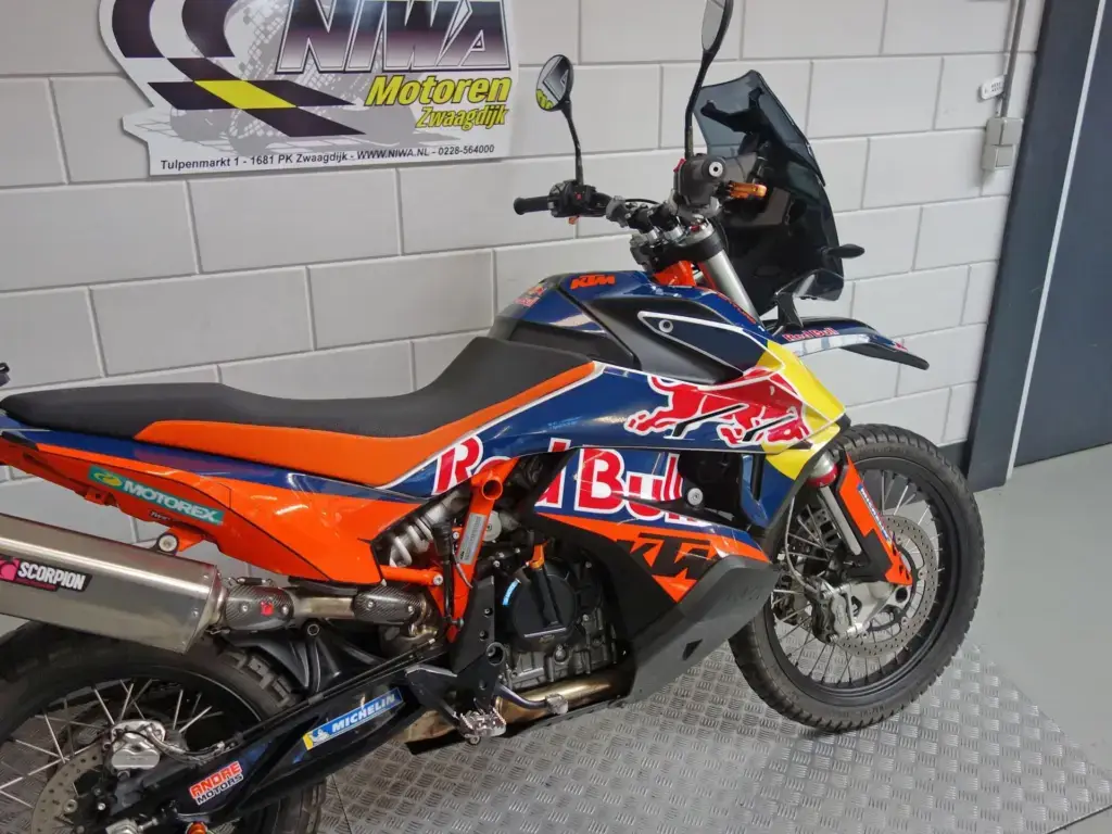 Gebruikte KTM 790 tour met 799cc motor uit 2019 bij NIWA Motoren