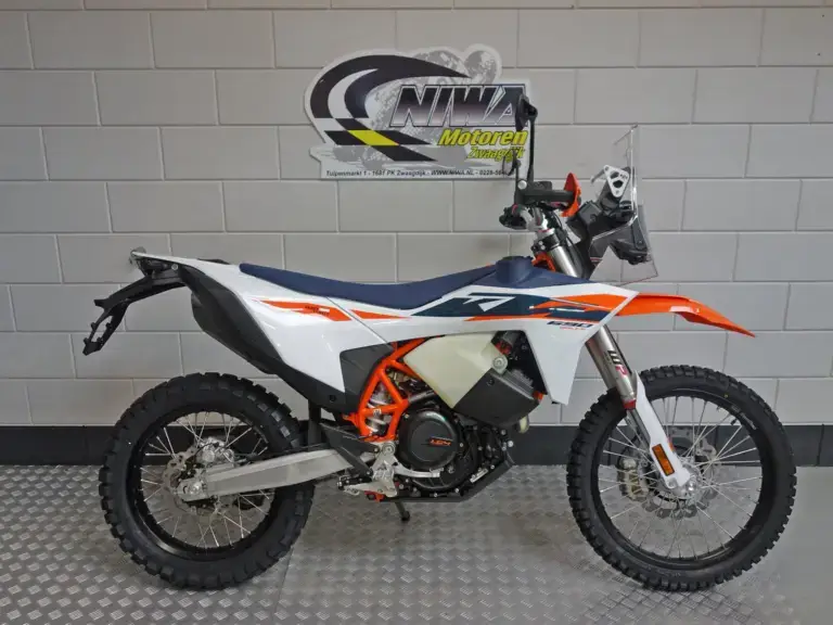 Nieuwe KTM 125 Enduro enduro met 125cc motor uit 2026 bij NIWA Motoren