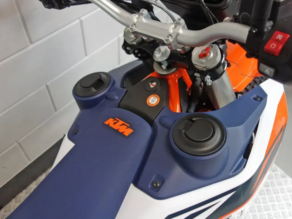 Nieuwe KTM 690 Rally enduro met 690cc motor uit 2026 bij NIWA Motoren