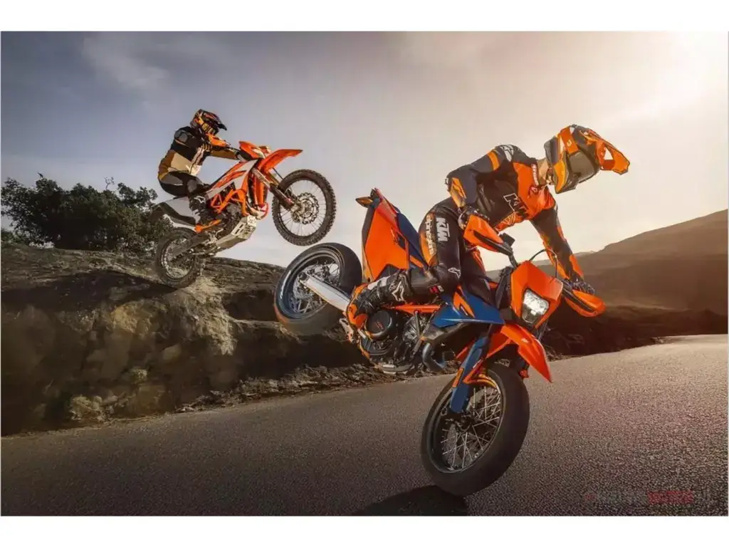 KTM 690 Enduro 2026 kopen | NIWA Motoren