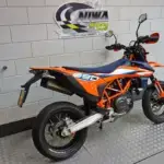 Gebruikte KTM 690 SMC overig met 693cc motor uit 2024 bij NIWA Motoren