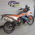 Gebruikte KTM 890 naked bike met 889cc motor uit 2023 bij NIWA Motoren